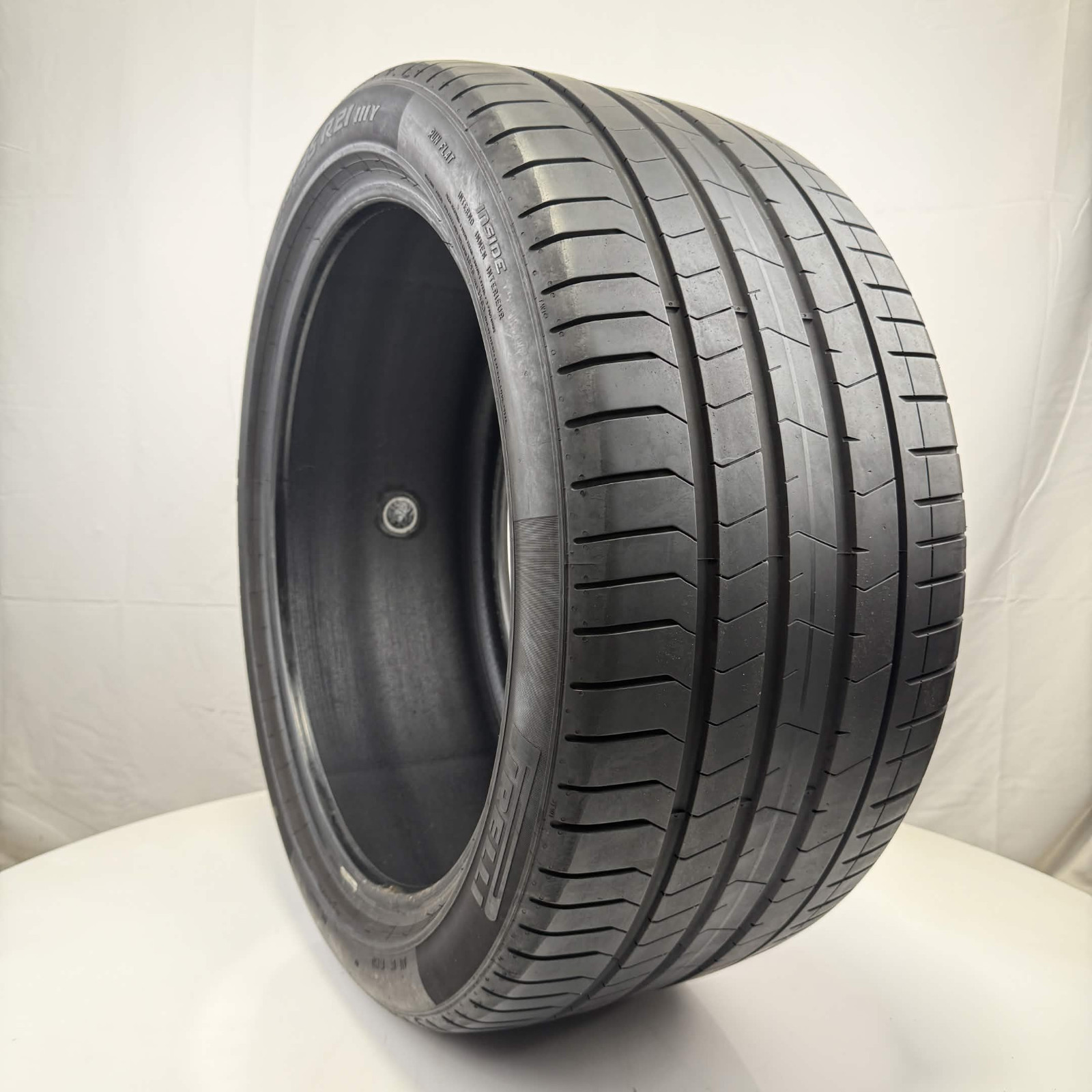 Used 315/35R21 Pirelli P Zero PZ4 Run Flat 111Y 7/32 (DOT 25)