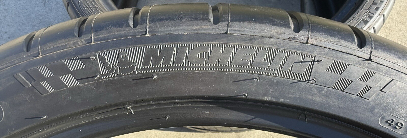 TWO BRAND NEW 285/30ZR20 (95Y) Michelin Pilot Super Sport ZP Run Flat Tires