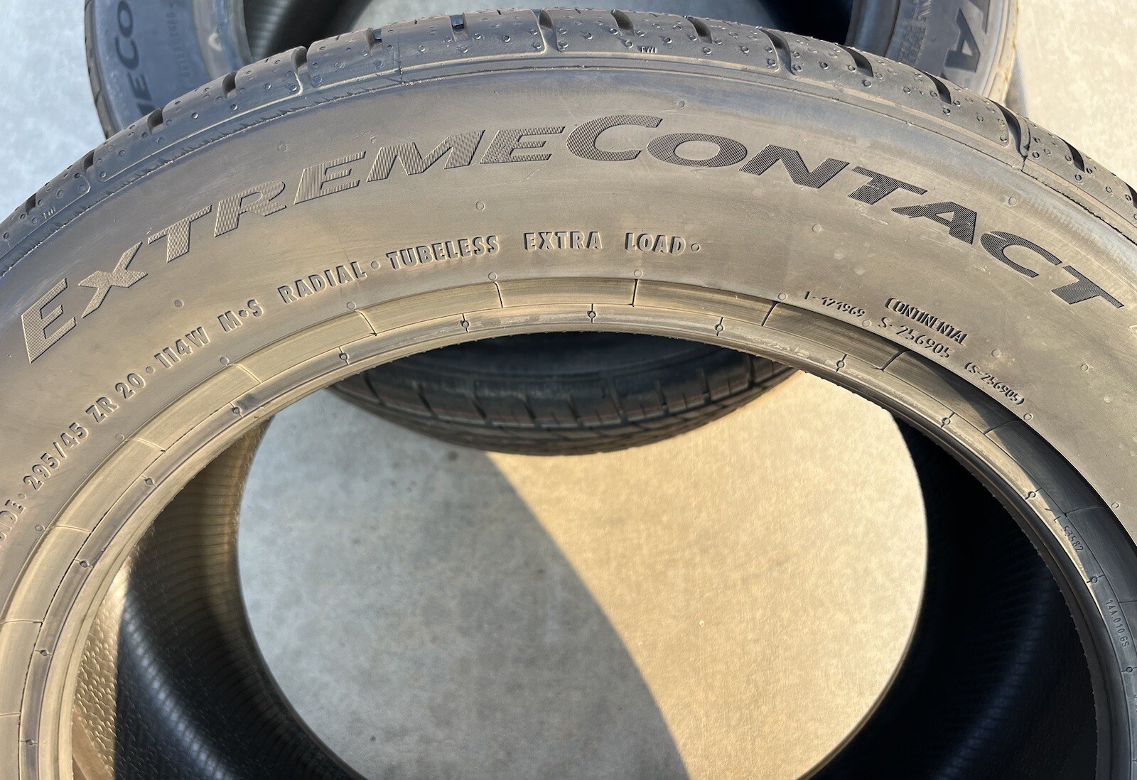 TWO BRAND NEW 295/45ZR20 114W Continental ExtremeContact DWS 06 Plus DWS06+Tires