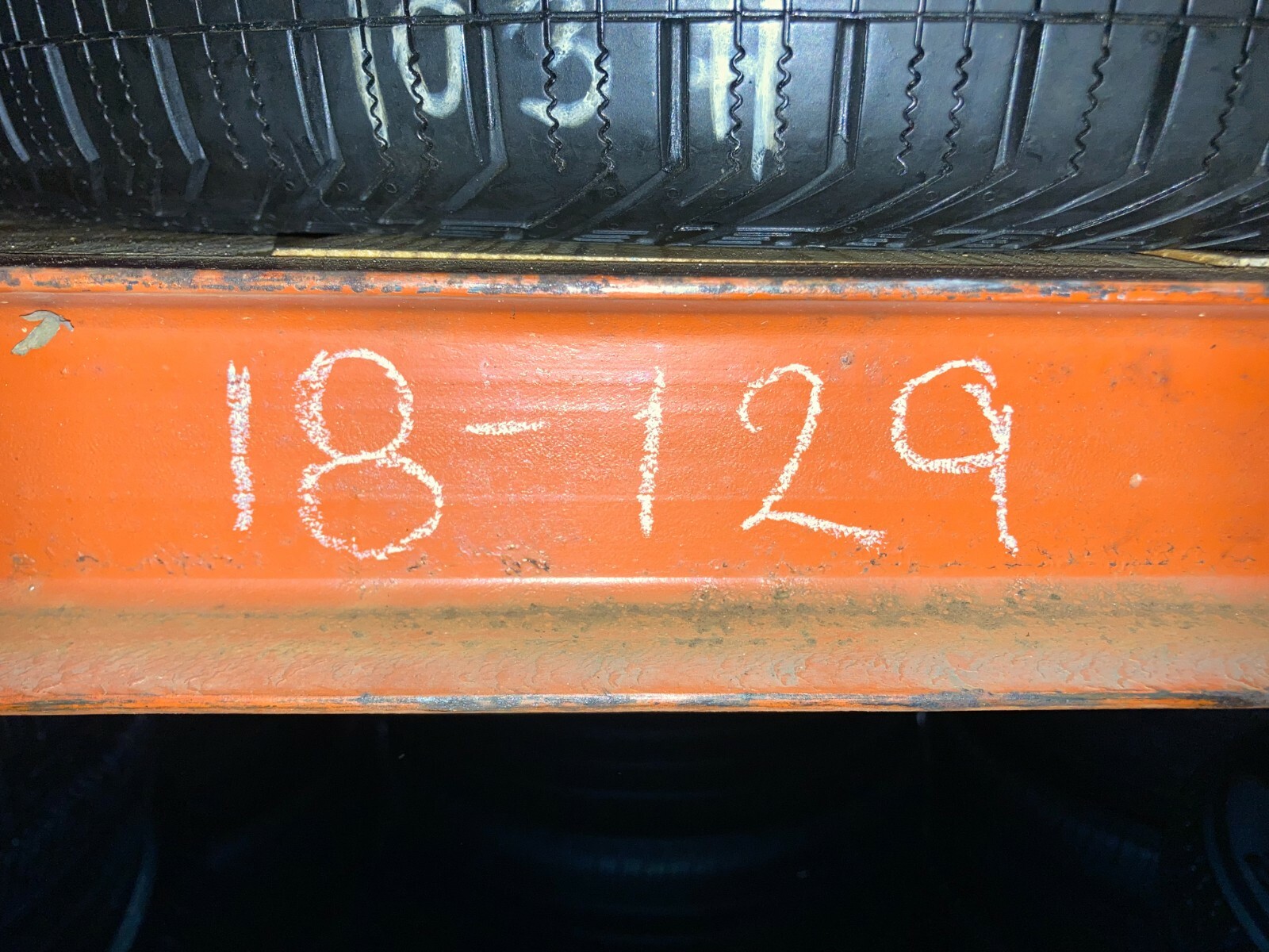 2 Tires 225 60 18 Michelin Primacy Tour A/S 100H (7.00-8.00/32 = 77-88% Tread)