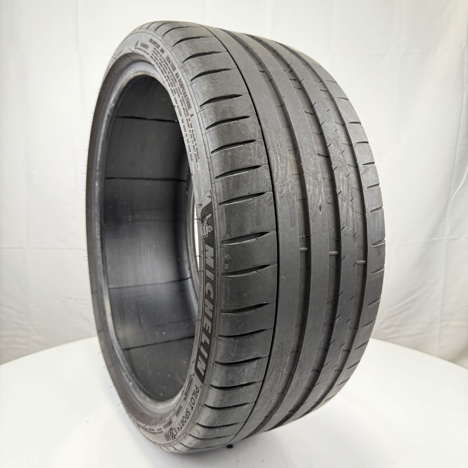 Used 235/35ZR20 Michelin Pilot Sport 4 S NO 92Y 7/32 (DOT 23)