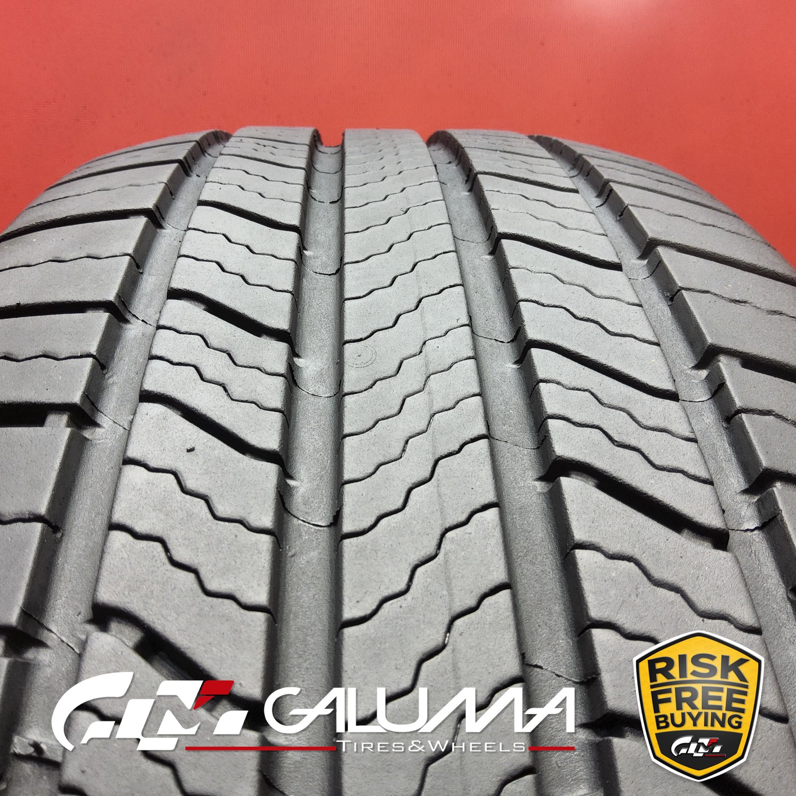 1 Tire Michelin Defender 2 XL 235/60R18 235/60/18 2356018 107H #96206