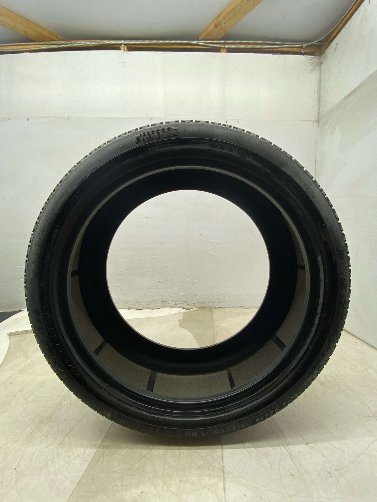 (B) PIRELLI SCORPION VERDE ALL SEASON 275/40R22 108Y 9/32NDS DOT (3923)
