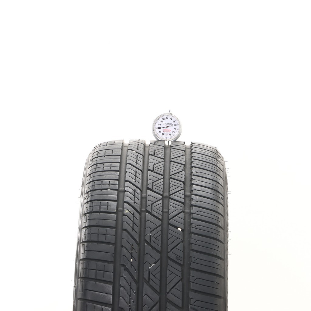 Set of (4) Used 235/40ZR18 Road Hugger GTZ 95W – 9-10/32