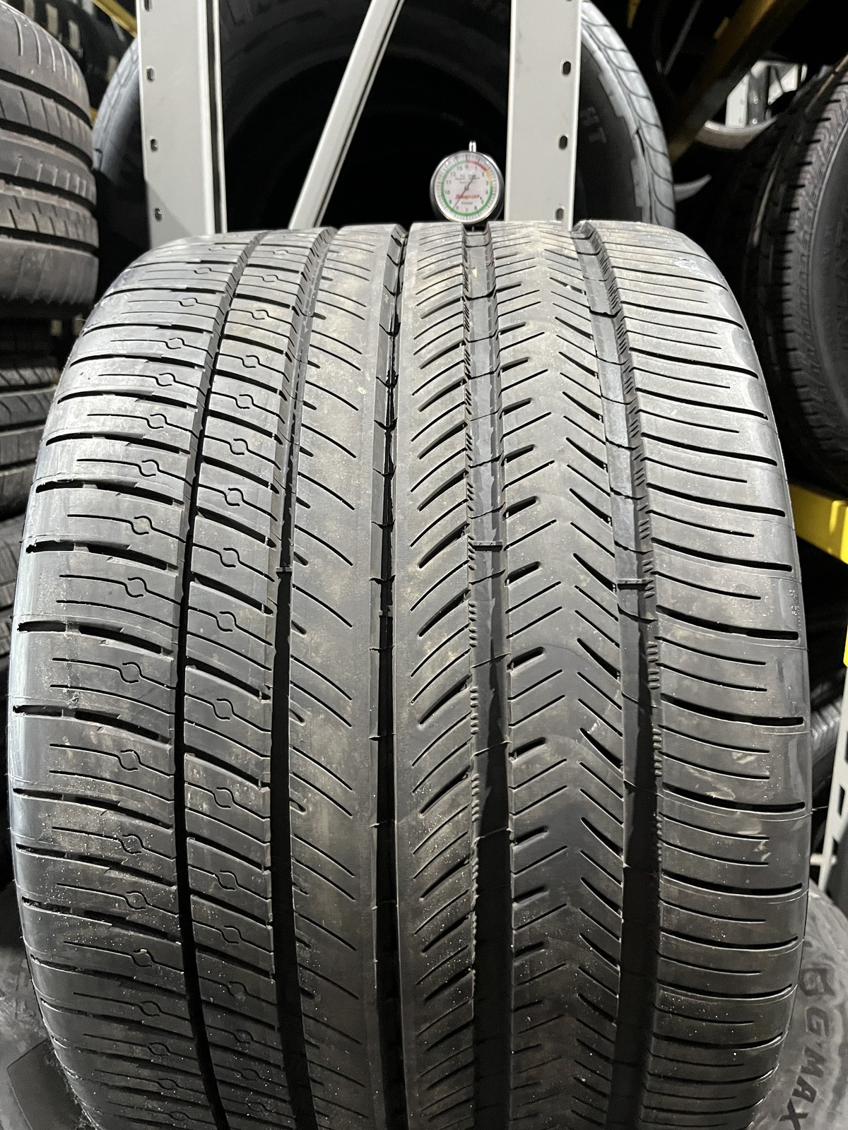 Michelin Pilot Sport All Season 4+ ZP 345/25ZR21 104Y DOT.0625 8.25/32 NO Patch