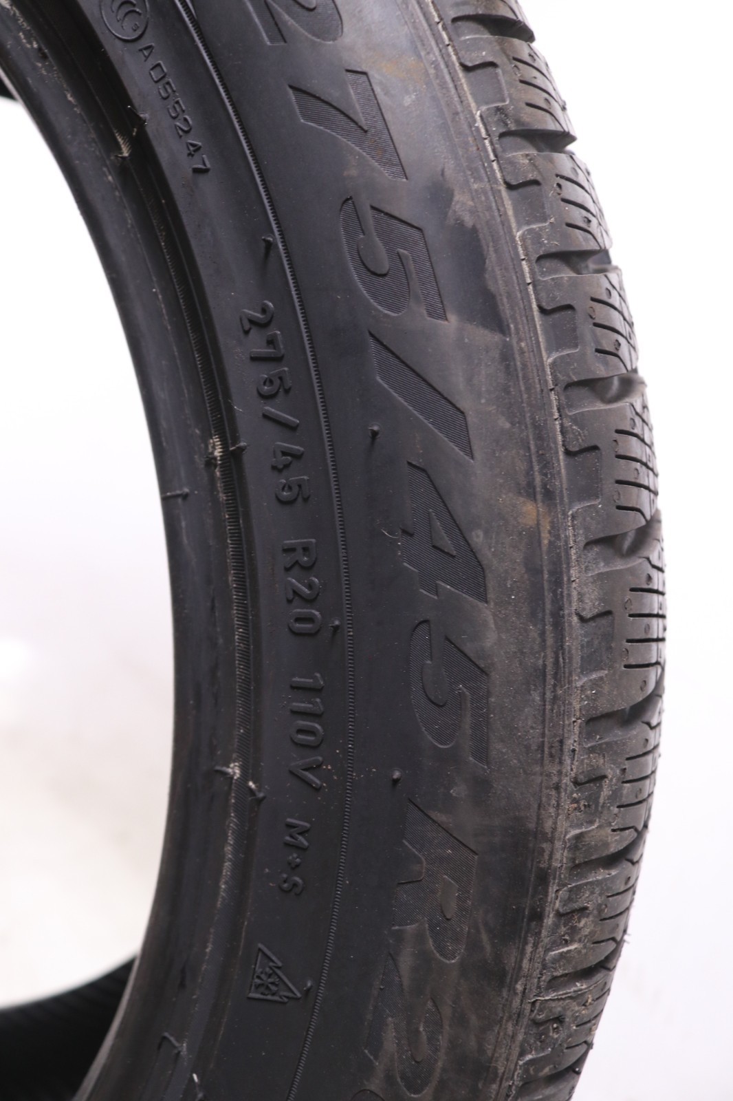 Set of 4 New 275/45R20 Pirelli Scorpion Winter MO – 110V – 9.5/32
