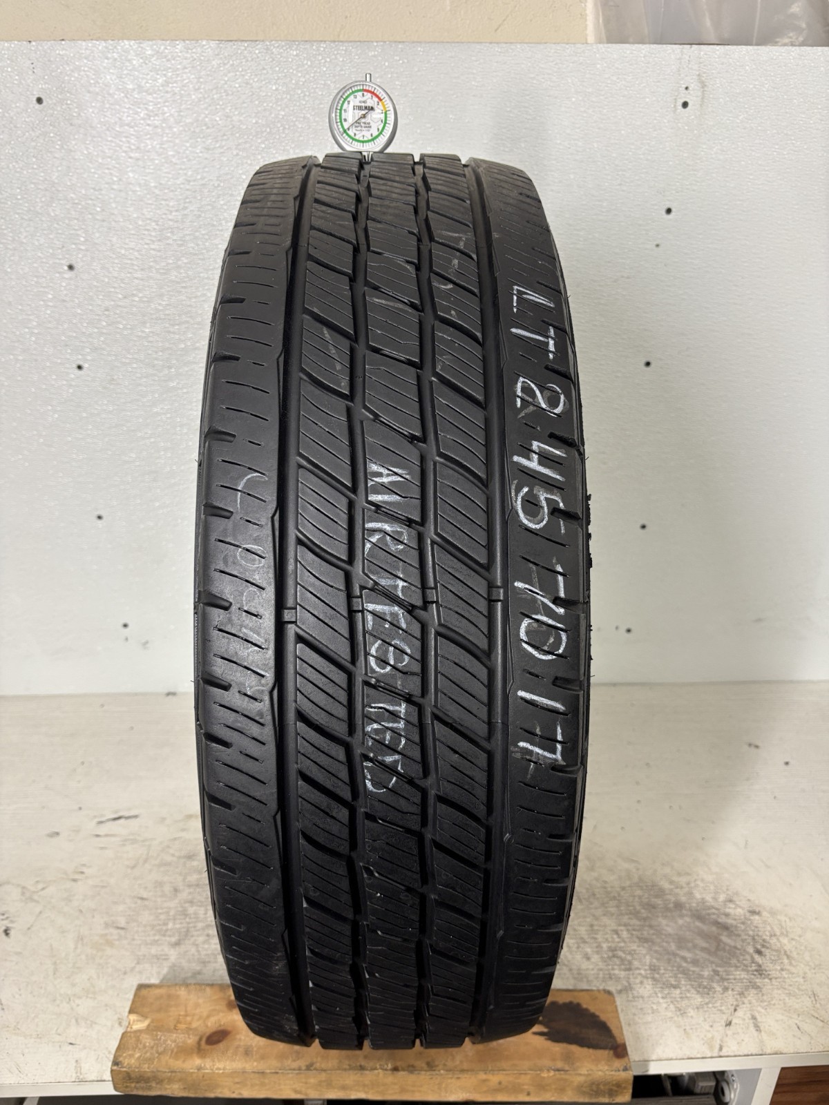 NO SHIPPING ONLY LOCAL PICK UP 1 Tire LT 245 70 17 Cooper Adventurer H/T 9.00/32