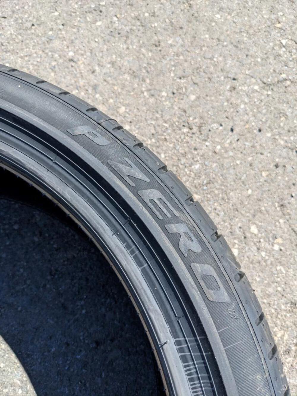 PIRELLI P ZERO PZ4 LUXURY BMW RUNFLAT RSC P 225 40 20 94Y XL TIRE 2750500