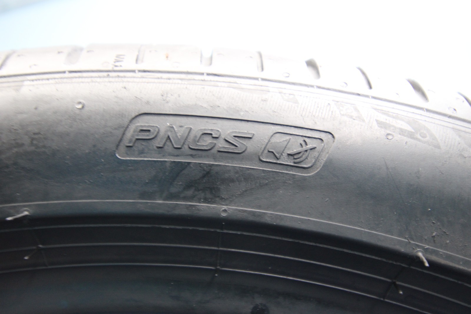 2 Used Pirelli Pzero ★ PZ4 PNCS 255/40R21 255/40/21 2554021 102Y