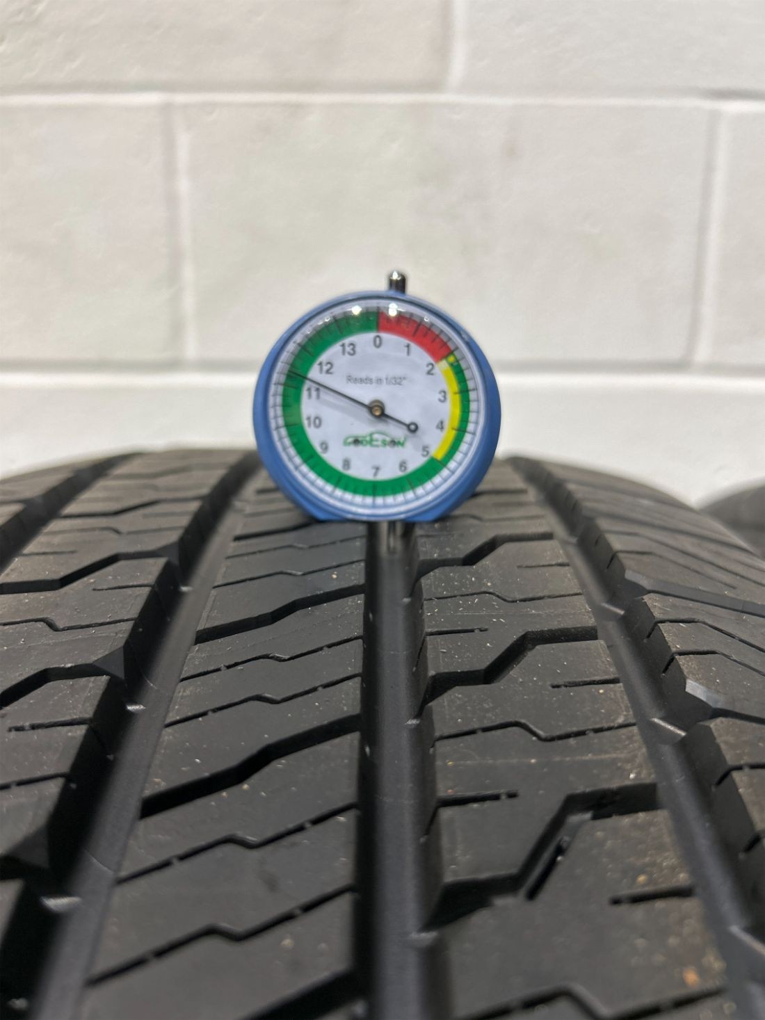 4x P275/60R20 Goodyear wrangler Territory HT 11/32 115 H New Tires 2756020