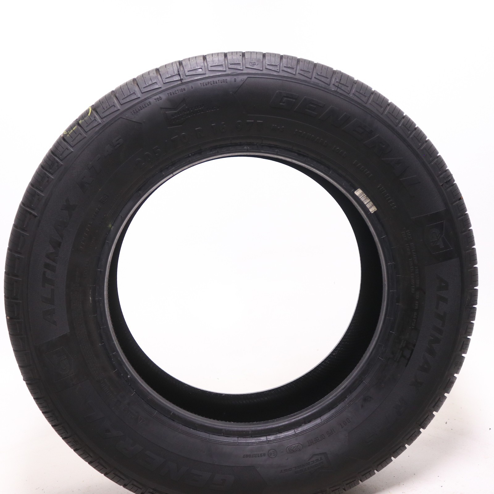 Set of 2 Take Off 205/70R16 General Altimax RT45 – 97T – 10-10.5/32 No Repairs