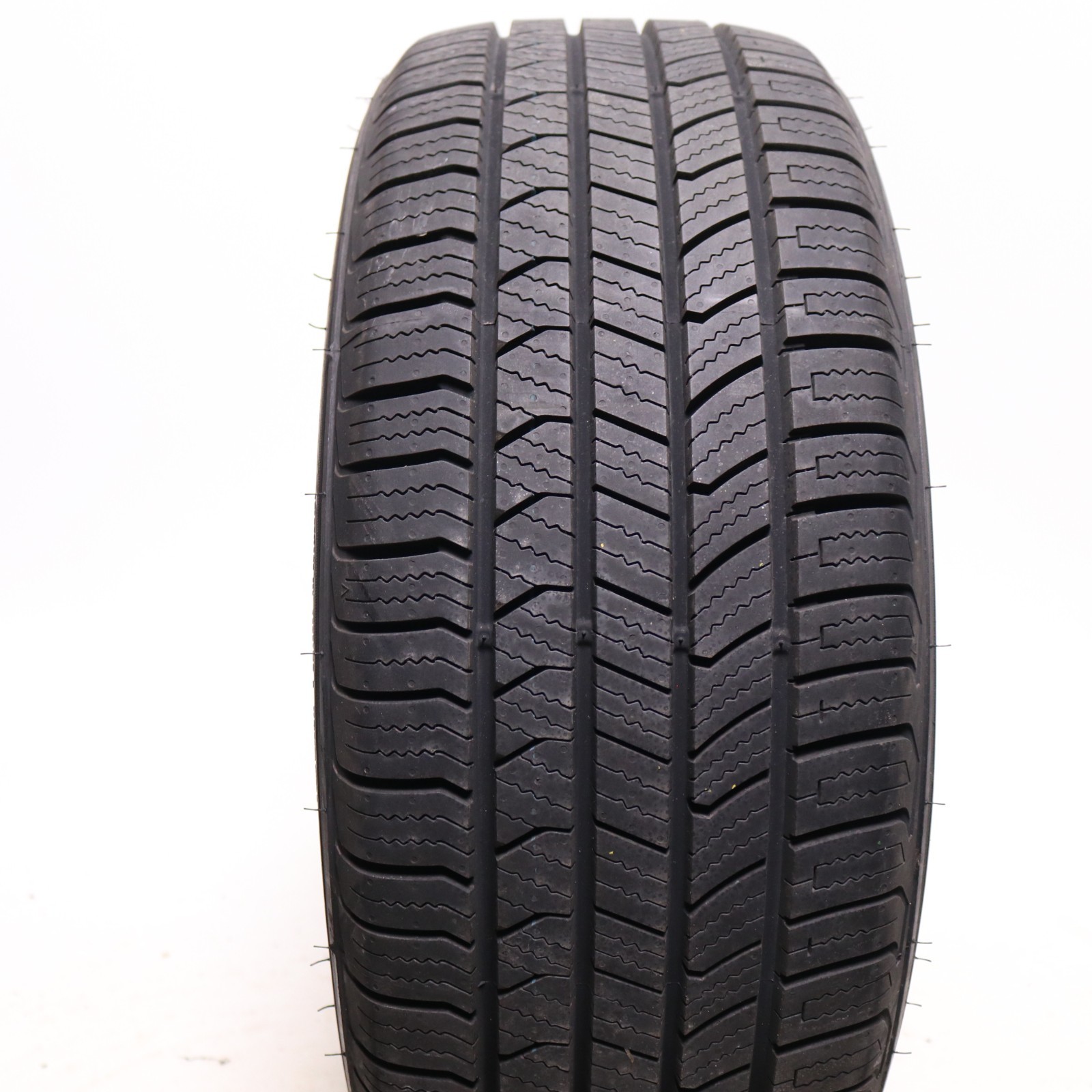 Set of 2 Used 225/50R17 Road Hugger GTP AS/02 – 98V – 9.5-10.5/32 No Repairs
