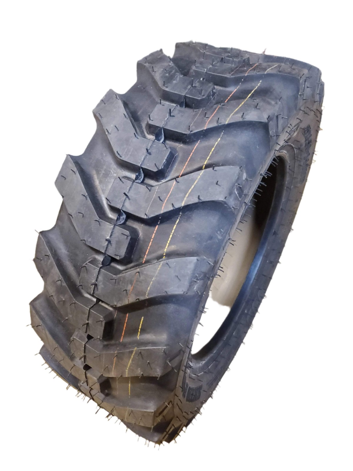 BKT SKID POWER BSW 25 8.5 14 106A 6PLY INDUSTRIAL TIRE 94042050