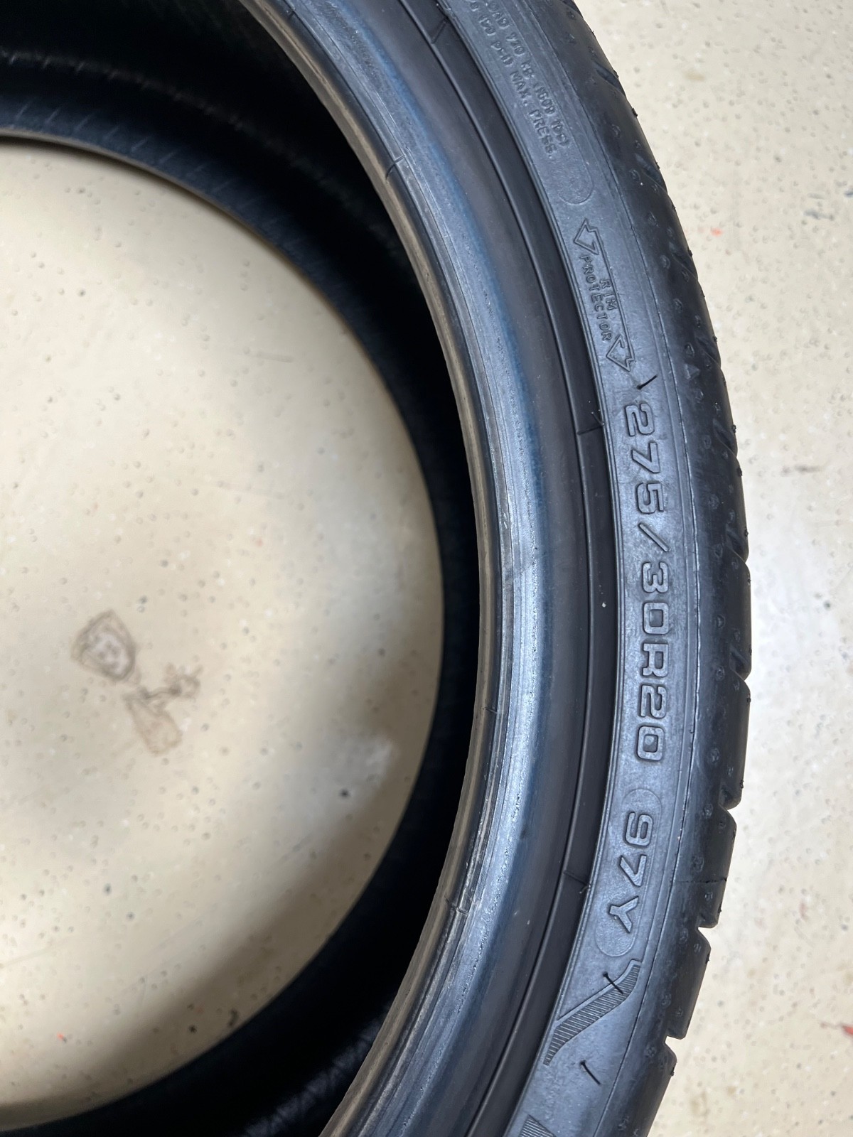 1 – NICE 275/30R20 XL (97Y) Goodyear Eagle F1 Asymmetric 3 RSC (*/MOE) – 7004