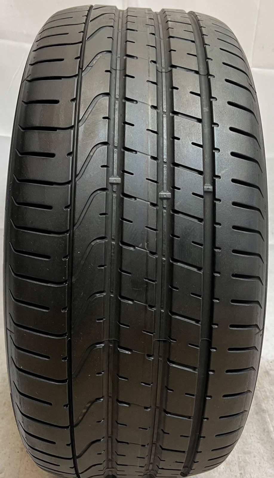 1 – NO REPAIRS 265/40R21 SL (101Y) Pirelli P Zero (N0) Porsche OEM – 12077