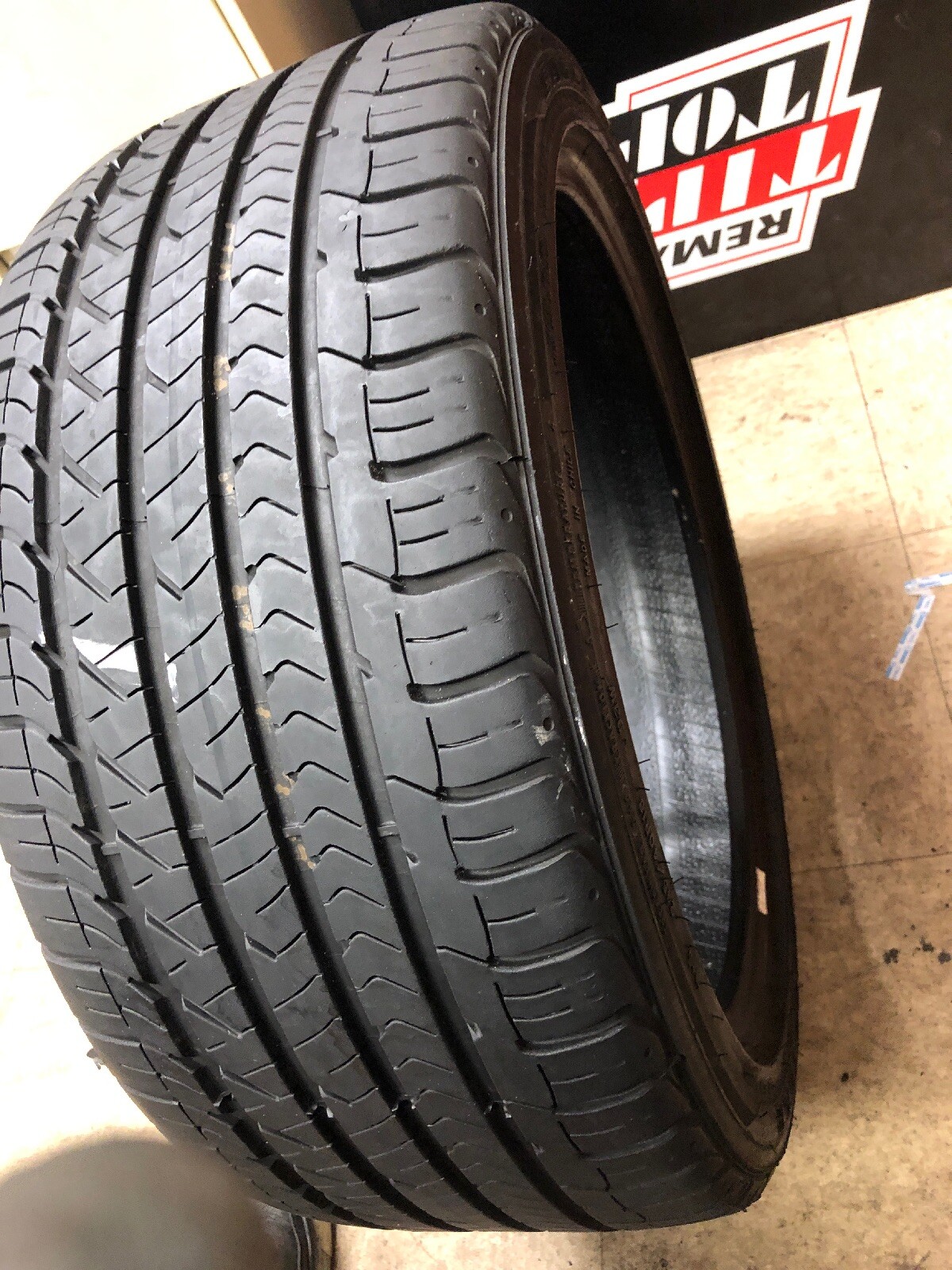 1 Goodyear Eagle Sports 245/40/18 2454018 245/40R18 6-6/32