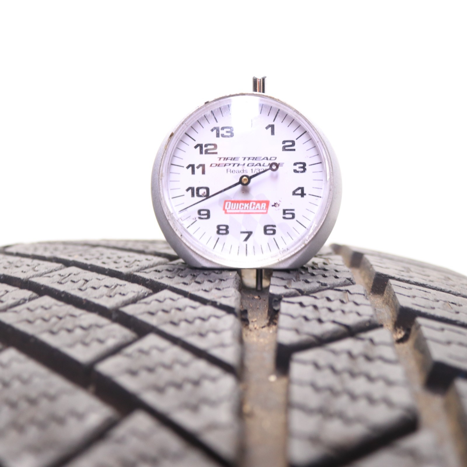 Used 255/40R20 Continental ContiWinterContact TS830P NO – 101V 9.5/32 No Repairs