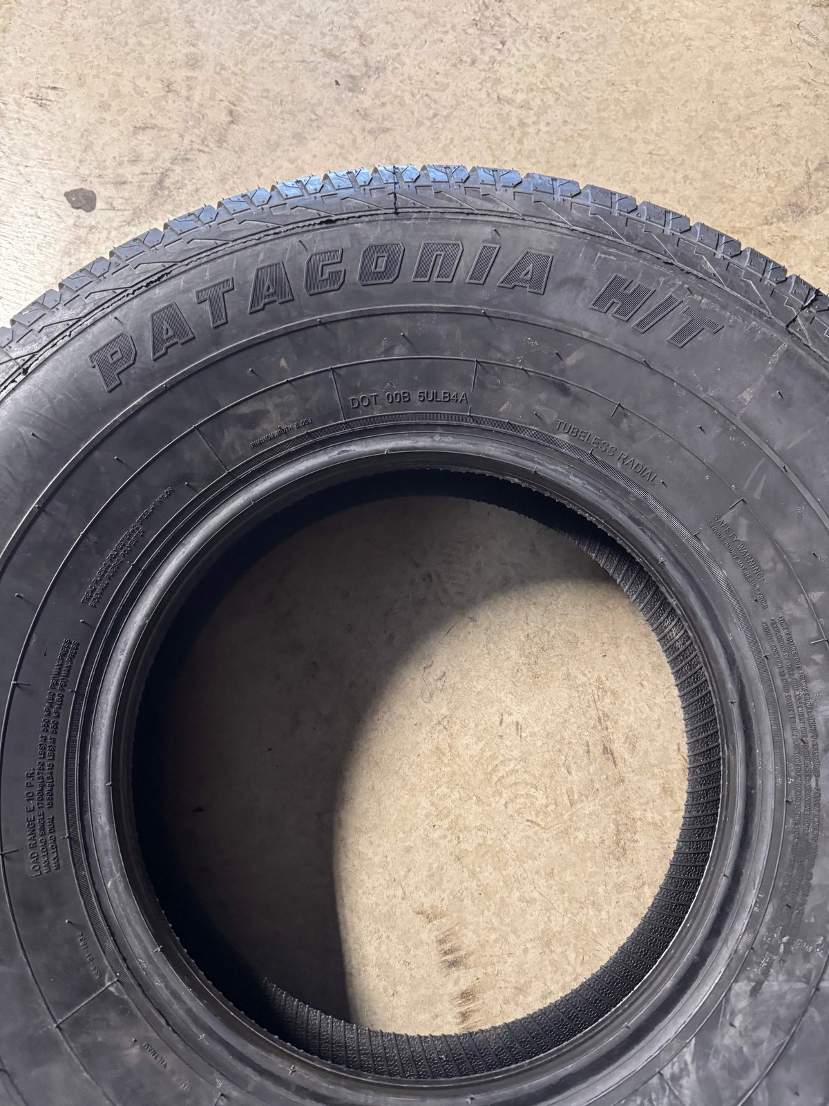 NOS MILESTAR PATAGONIA H/T BSW LT 285 75 16 126/123Q 10PLY HIGHWAY TERRAIN TIRE