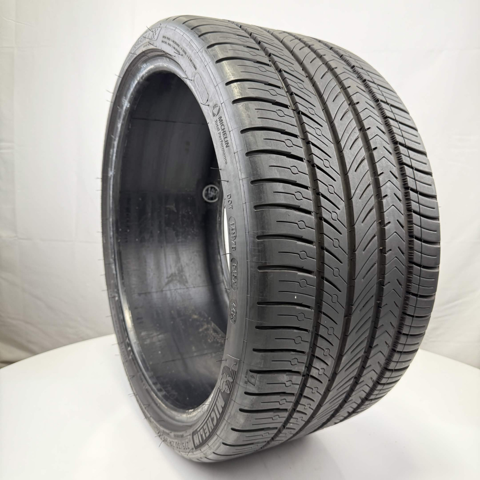 Used 275/30ZR20 Michelin Pilot Sport All Season 4 97Y 8/32 (DOT 23)