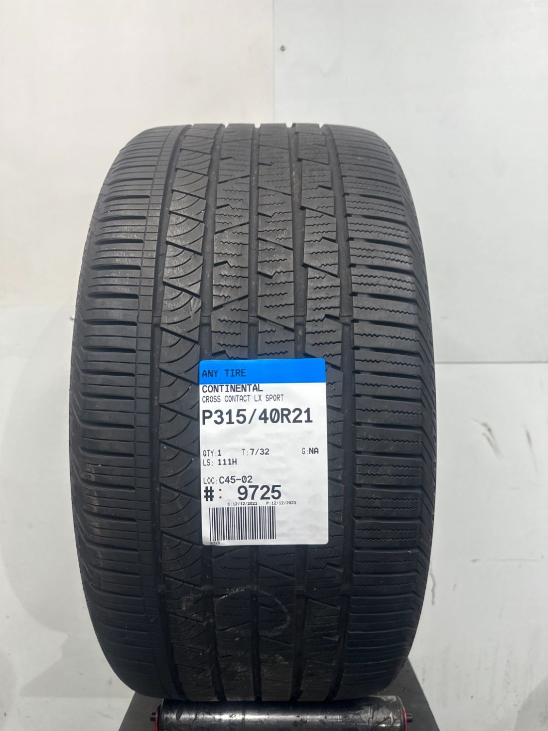 1 Continental Cross Contact LX Sport Used P315/40R21 3154021 315/40/21 7/32