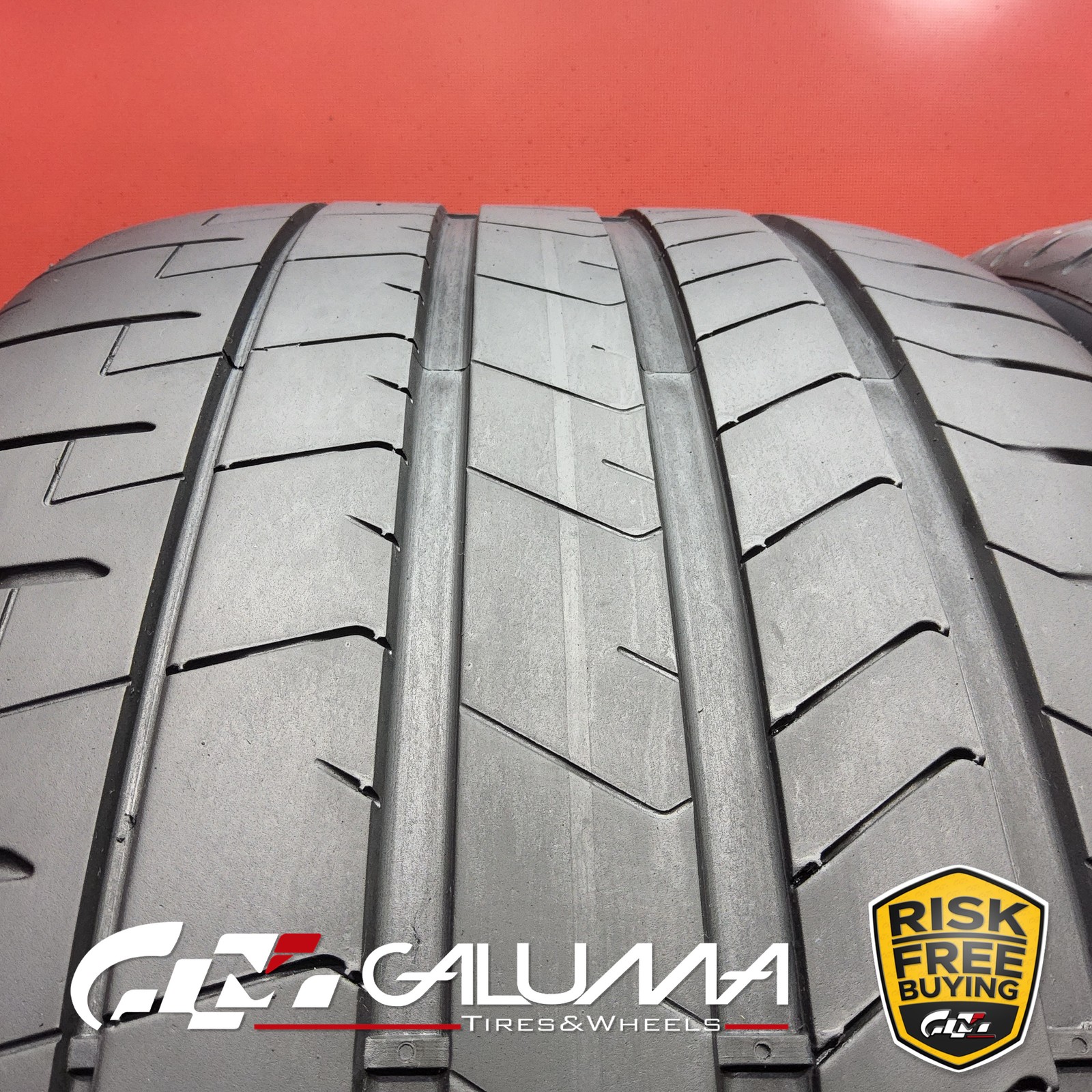 Set of 2 Tires Pirelli P-Zero (PZ4) ★ XL 285/35R21 285/35/21 2853521 105Y #95833