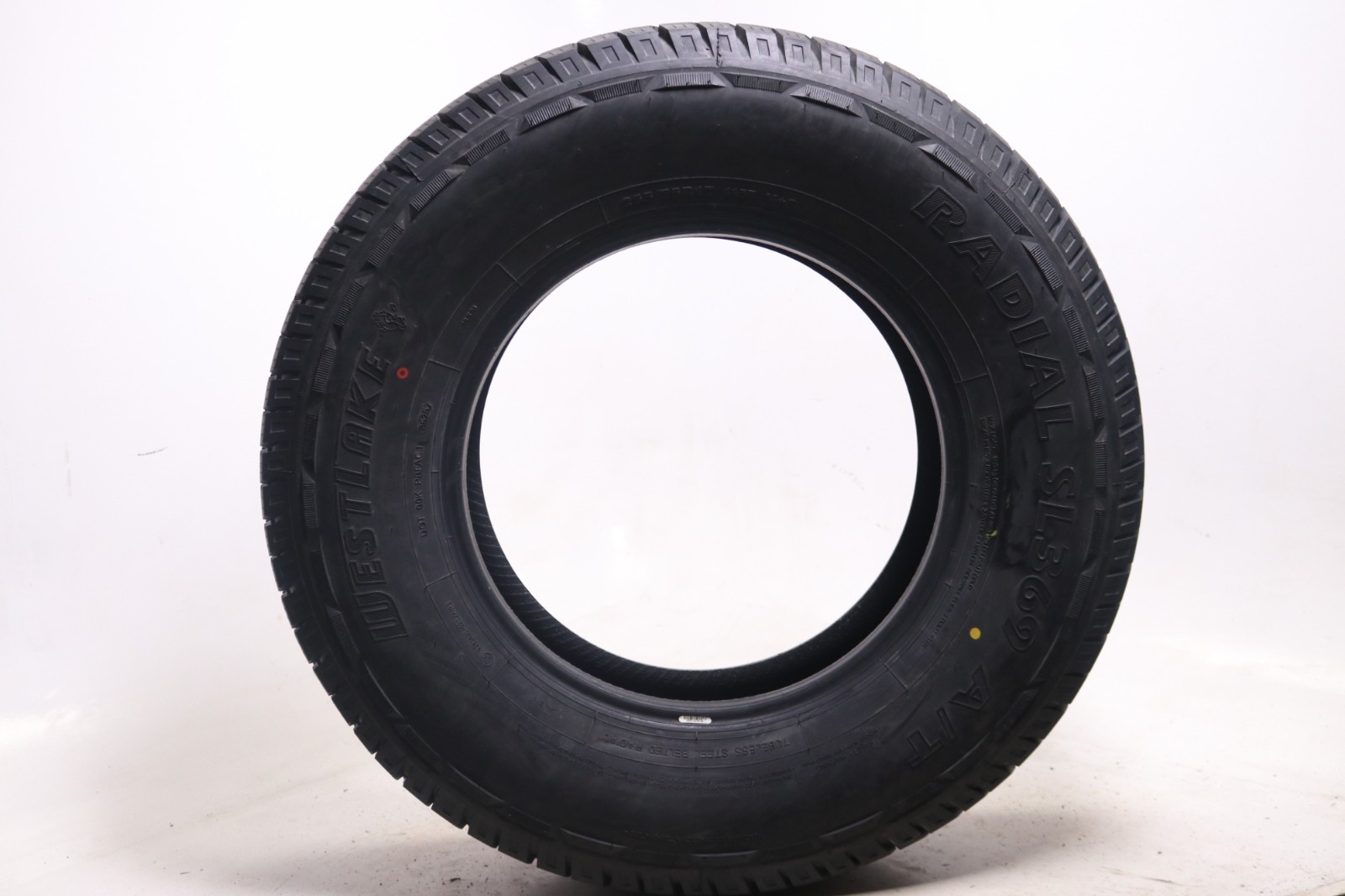 Used 255/75R17 Westlake Radial SL369 A/T – 115T – 12.5/32 No Repairs