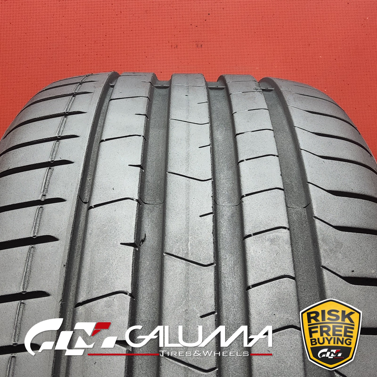 1 Tire Pirelli P-Zero (PZ4) RunFlat (★) XL 225/40R19 225/40/19 93Y #95435