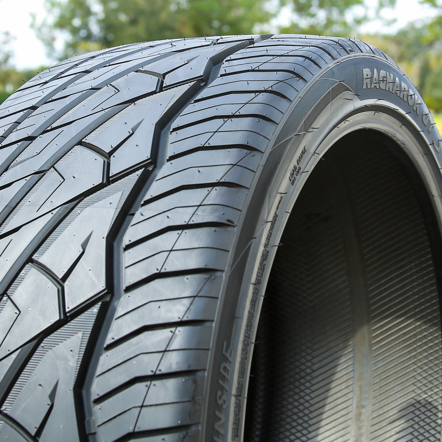 4 Tires Venom Power Ragnarok GTS 235/35ZR20 235/35R20 92W XL AS High Performance