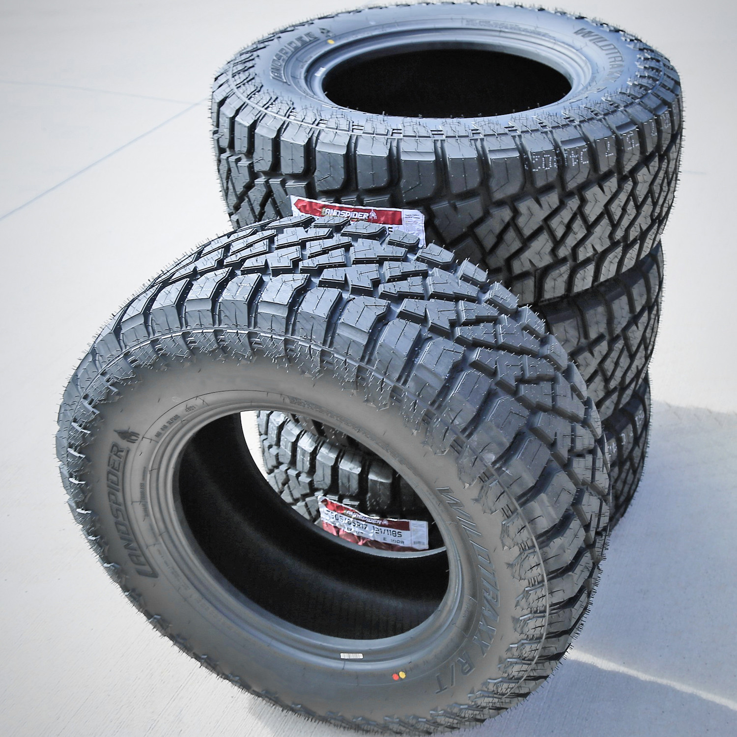 4 Tires Landspider Wildtraxx R/T LT 305/60R18 Load E 10 Ply RT Rugged Terrain