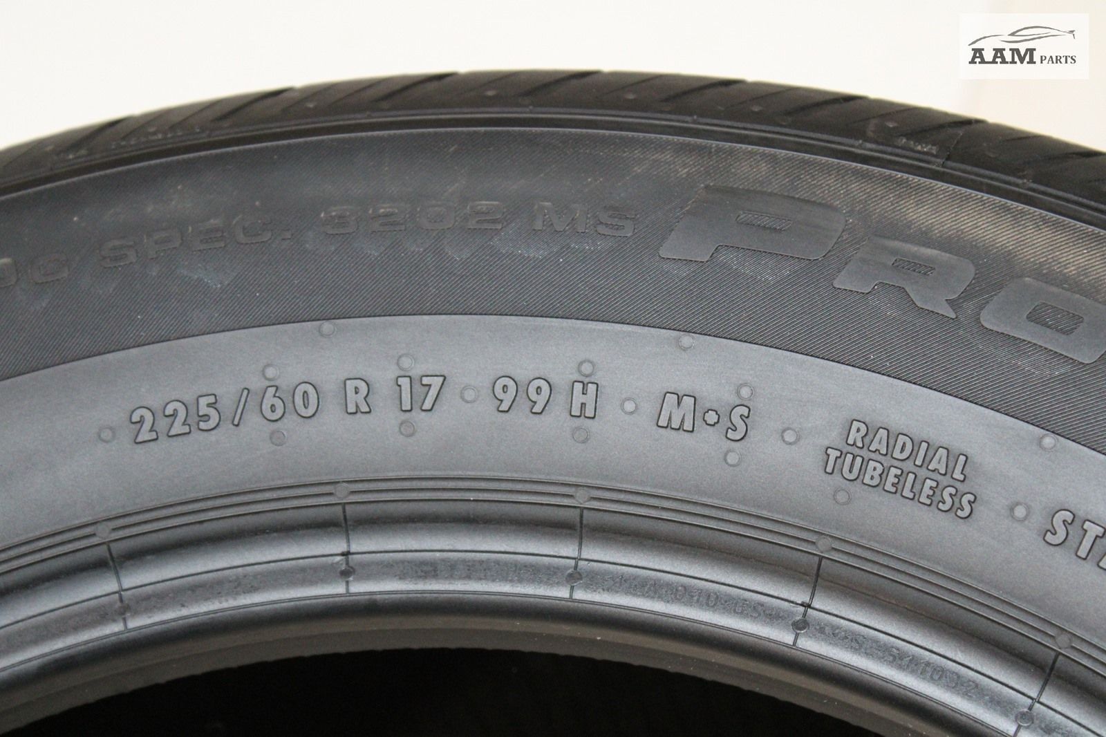 2021-2024 CHEVROLET TRAILBLAZER WHEEL TIRE 225/60 R17 99H M+S 8/32 NDS OEM