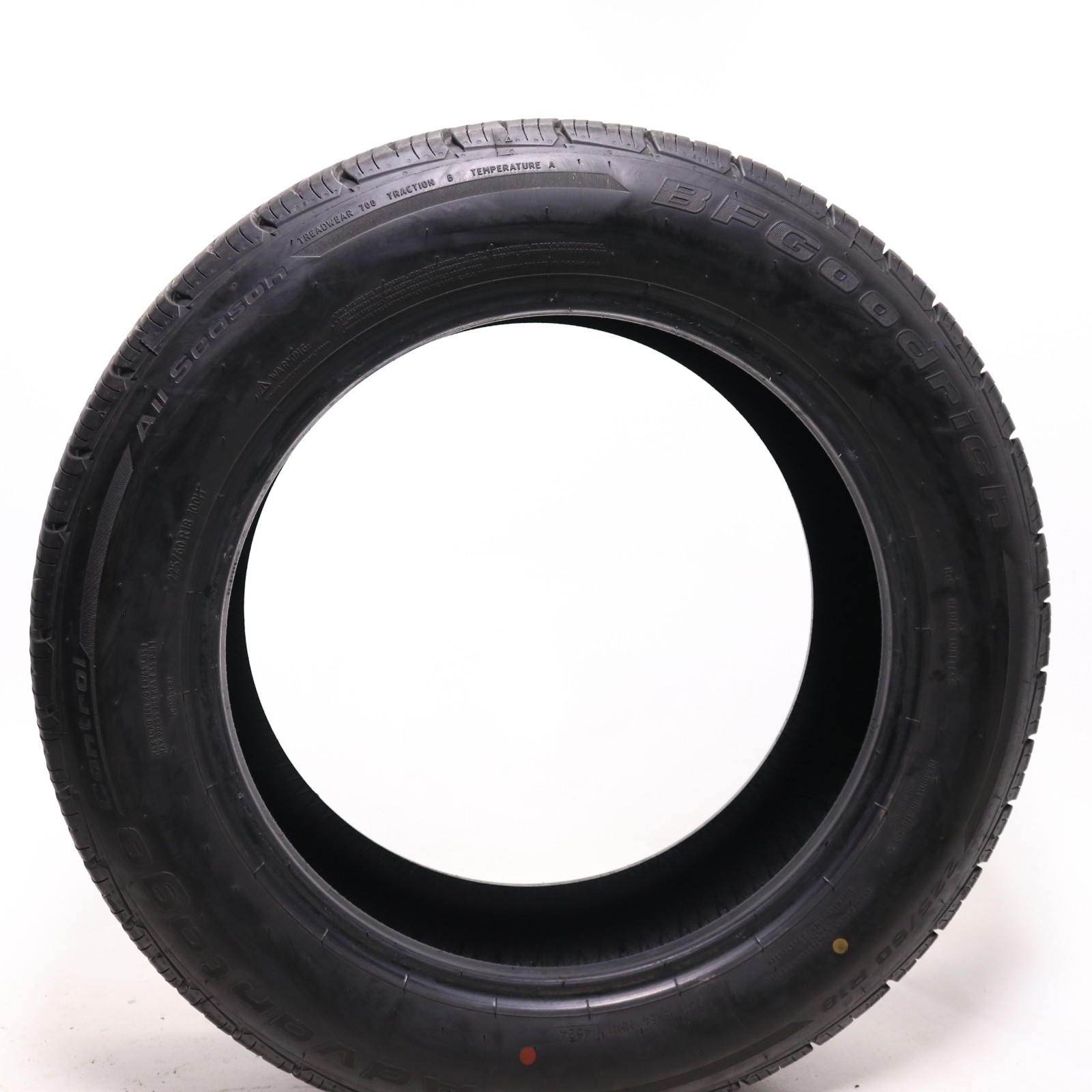 Set of 2 Used 225/60R18 BFGoodrich Advantage Control – 100H – 9.5-10.5/32